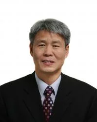 Image of Francis Choonho Lee, Associate Broker